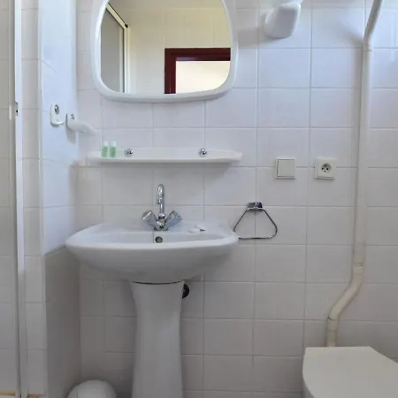 度假居 In Dolni Brusnice Near Lift