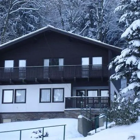 펜션 In Dolni Brusnice Near Lift Bílá Třemešná